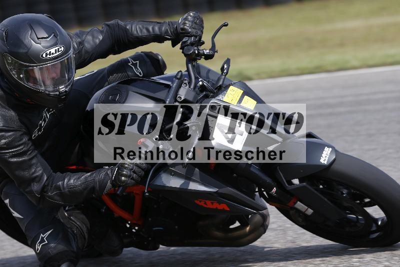 /24 08.06.2025 TZ Motorsport ADR/Gruppe gelb/4